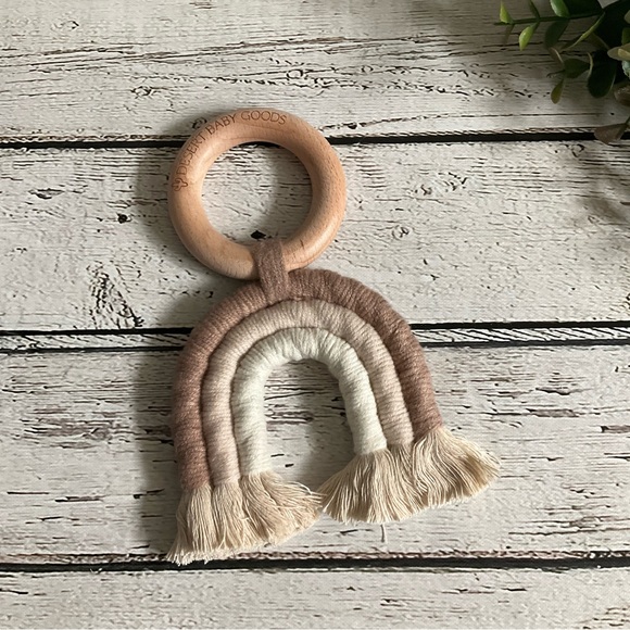 4/$20!! Boutique Baby Rainbow Macrame Baby Teether Wooden Toy - Picture 5 of 9
